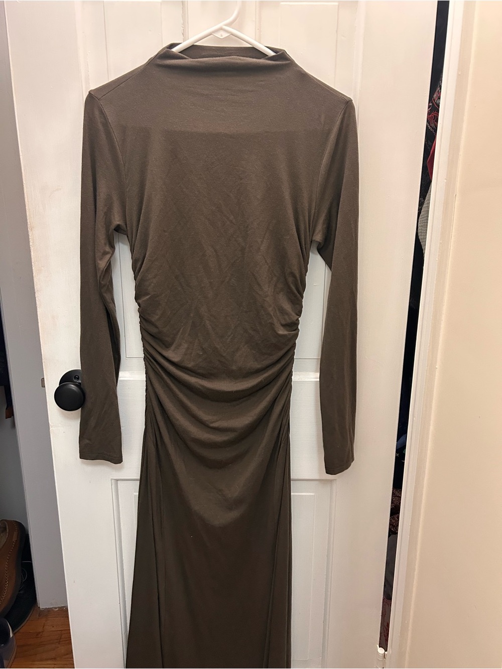 REFORMATION NEMY DRESS IN OLIVE GREEN SIZE SMALL - Picture 5 of 9